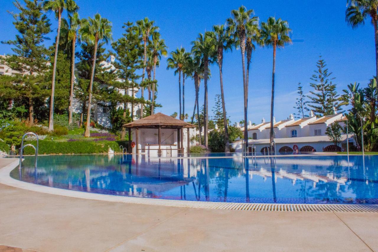 Benalgolf Lovely Apartment In Benalmadena With Sea Views, Excellent Wifi Connection, Private Backyard With Bbq 外观 照片